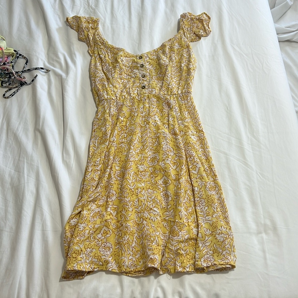 Small billabong dress